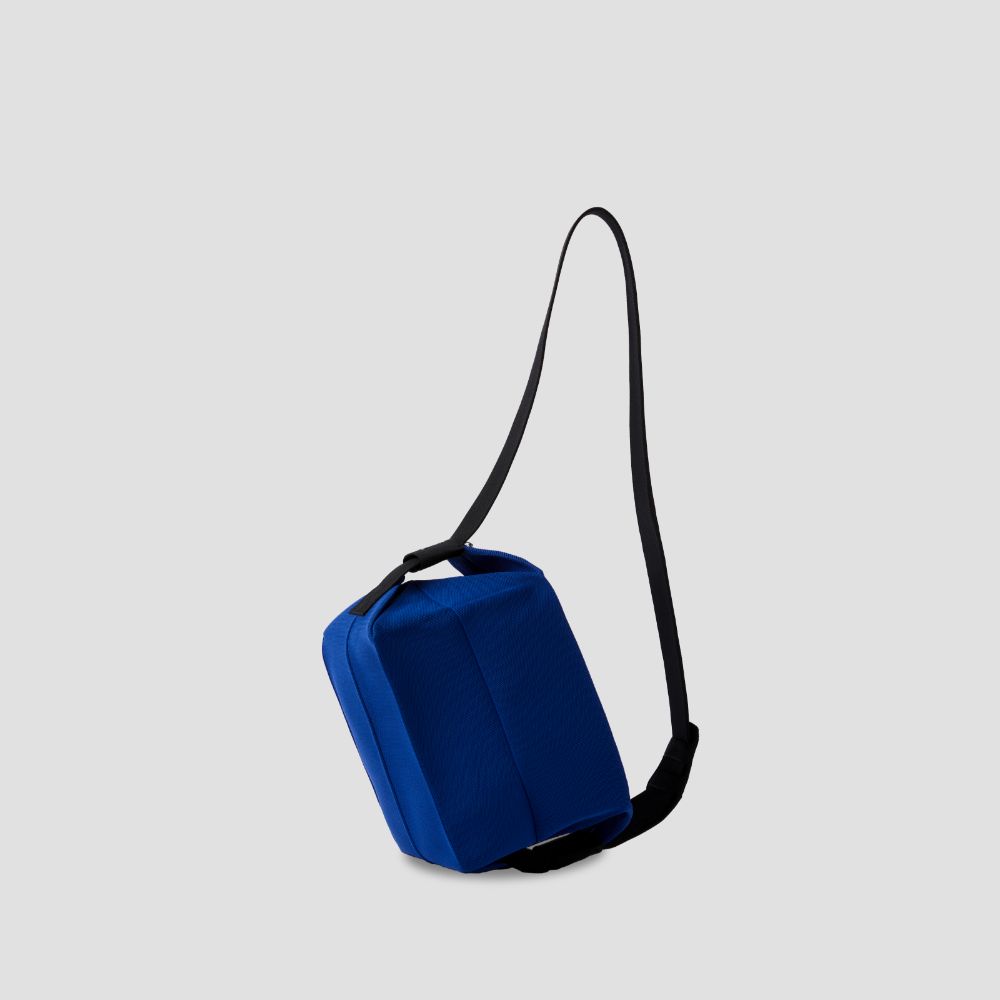 ラッキープリーツニット オフシティークロスボールド ディープオーシャンブルー