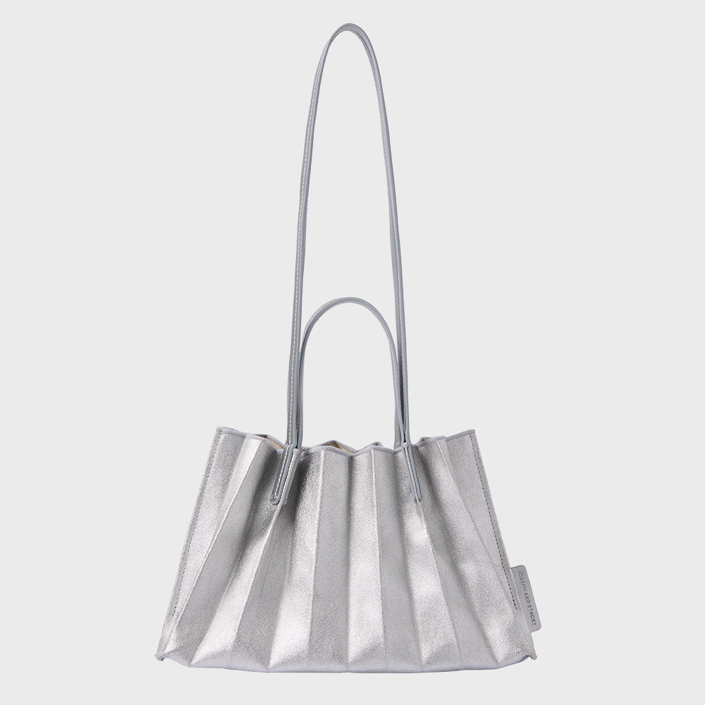 ラッキープリーツキャンバスリーフショッパー(S)マットシルバー