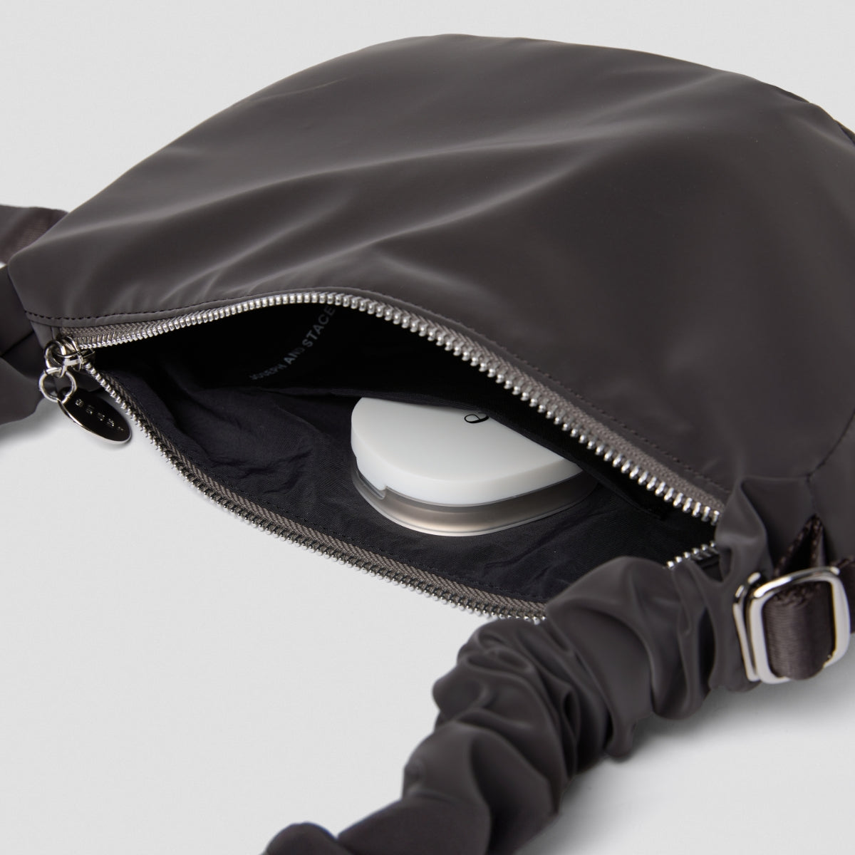 デイリーシャーリングバッグ(S)ヘイズ チャコール