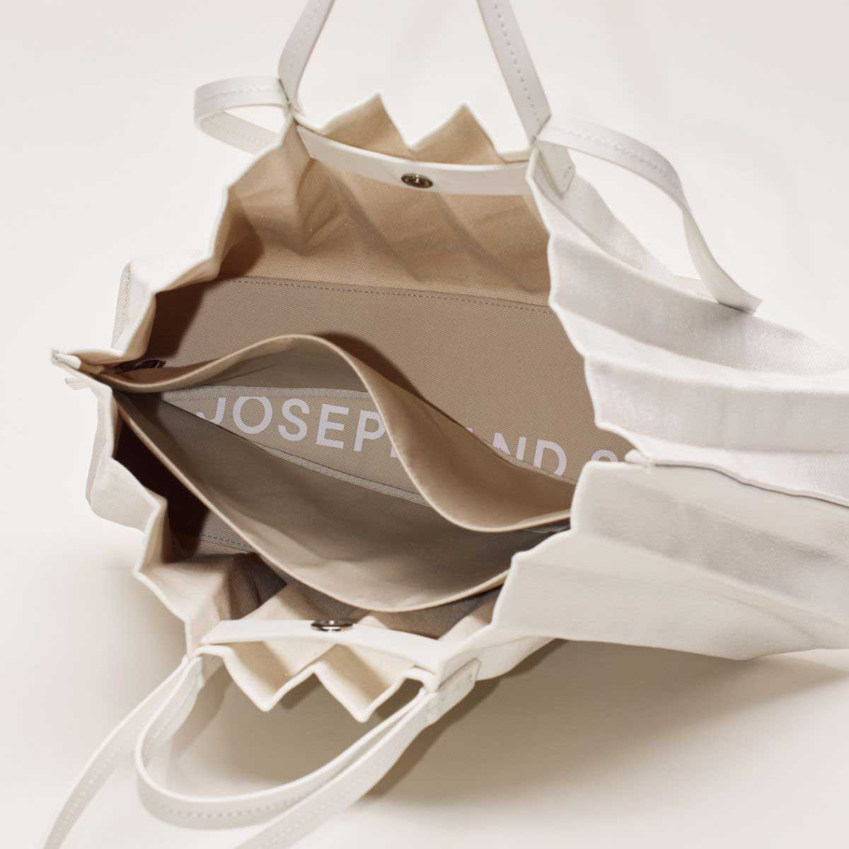 ラッキープリーツキャンバスコーテッド(L) クリーム