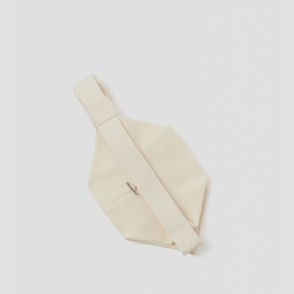 ラッキープリーツニット オフシティーバケットスリング フォーミングホワイト