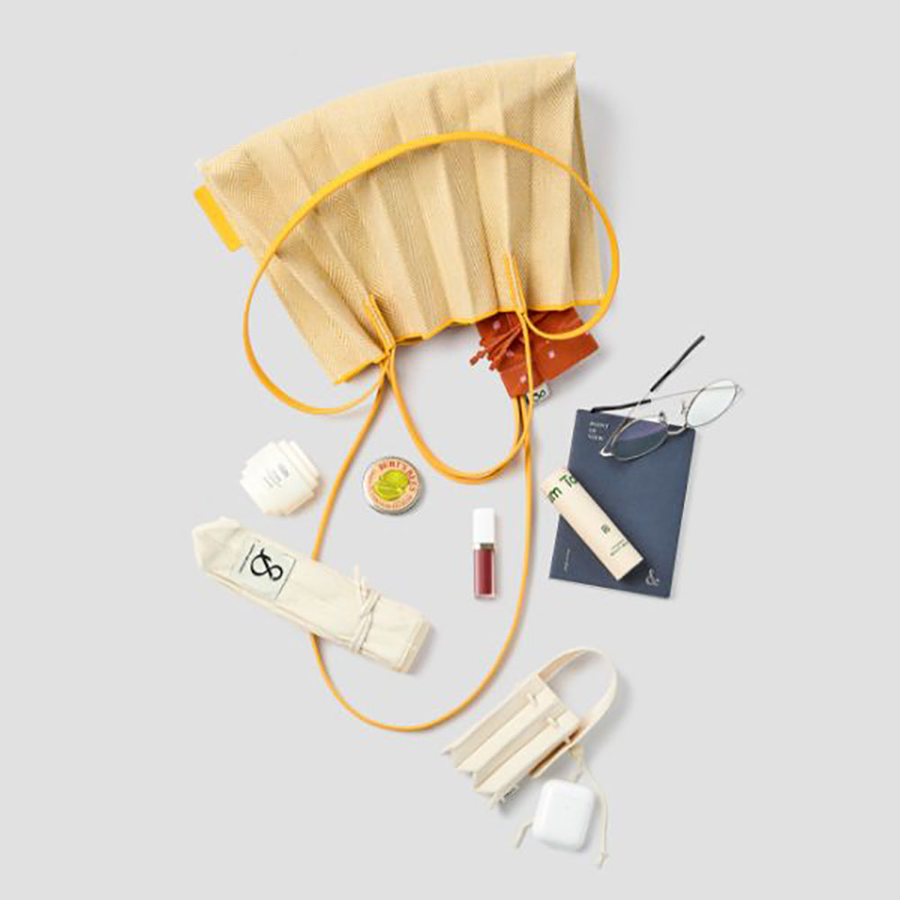 ラッキープリーツキャンバスリーフショッパー(S)サフランイエロー