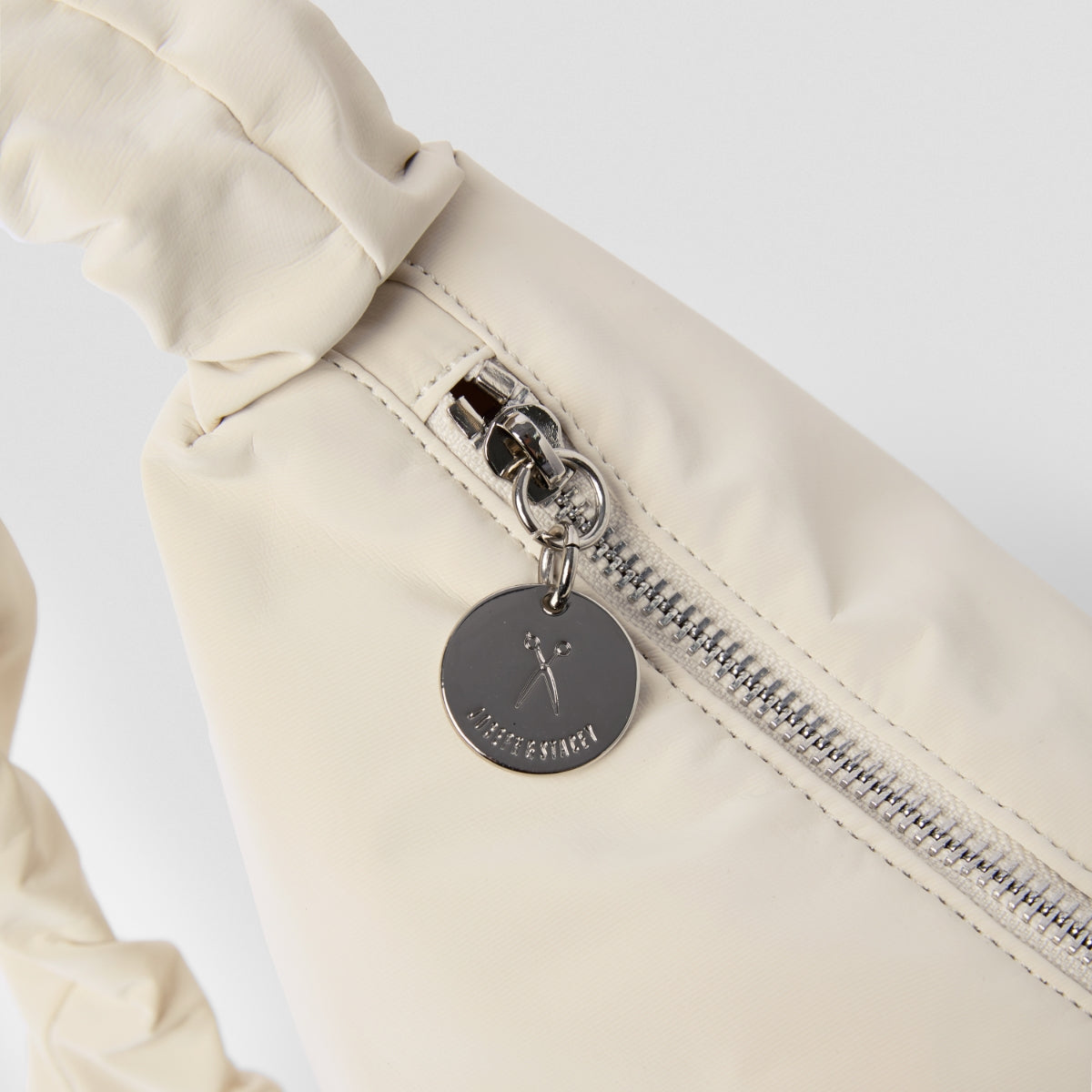 デイリーシャーリングバッグ(L)ヘイズ ベージュ