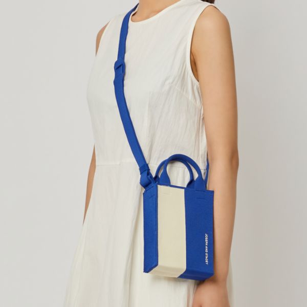 ラッキープリーツニットラティスニットクロスバッグ(S) ストライプアイボリーオンブルー