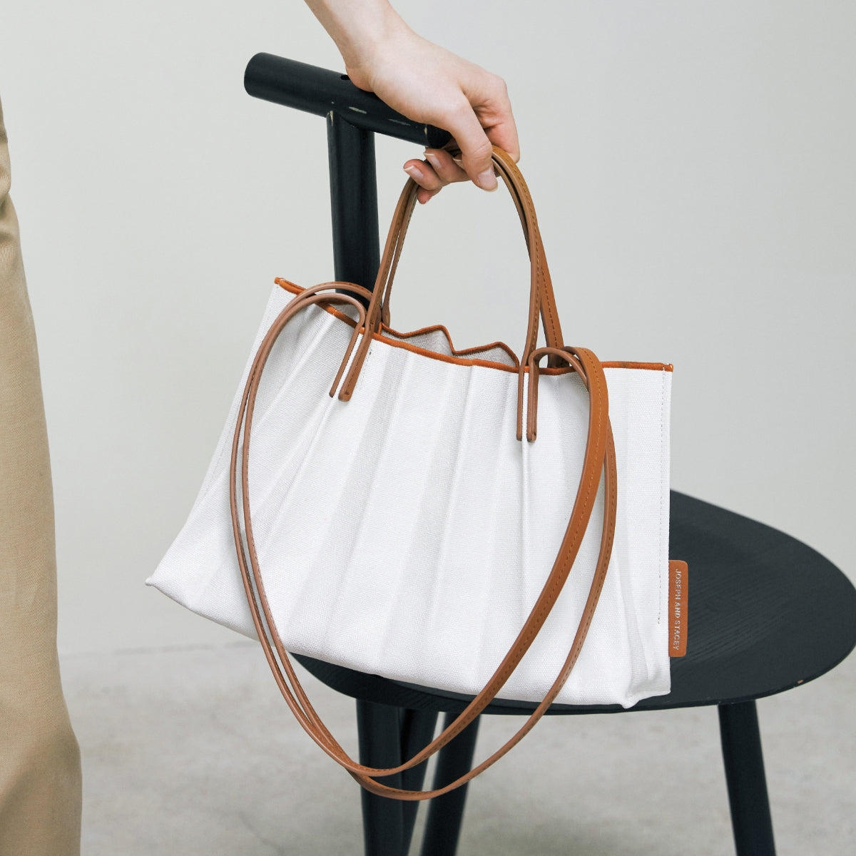 ラッキープリーツキャンバスコーテッド(S) ピーカンブラウン