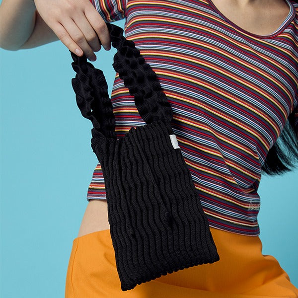 ブロウフロー ニットフリル (S) リッチブラック