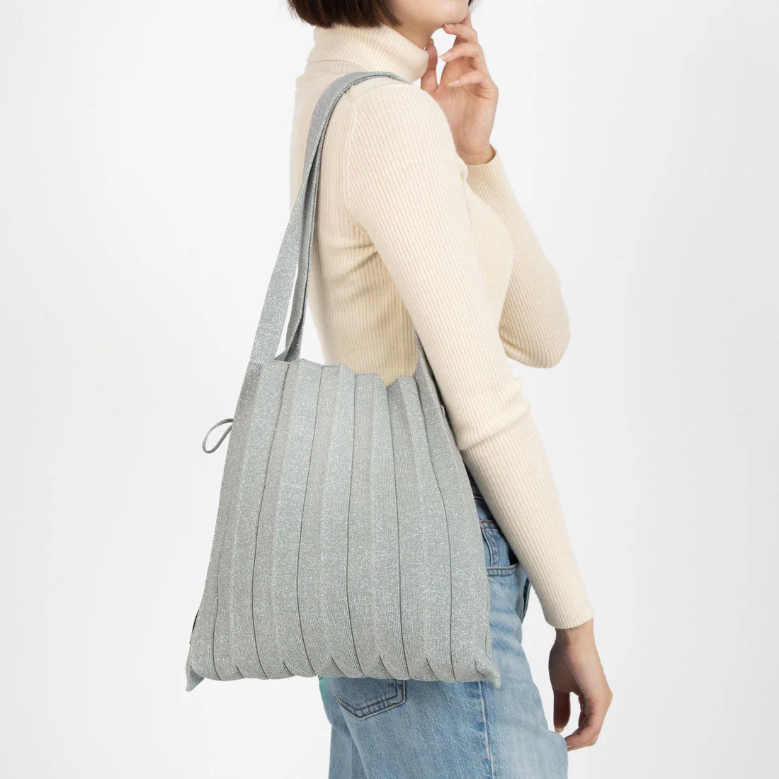 ラッキープリーツニットスターリー(M) プラチナ