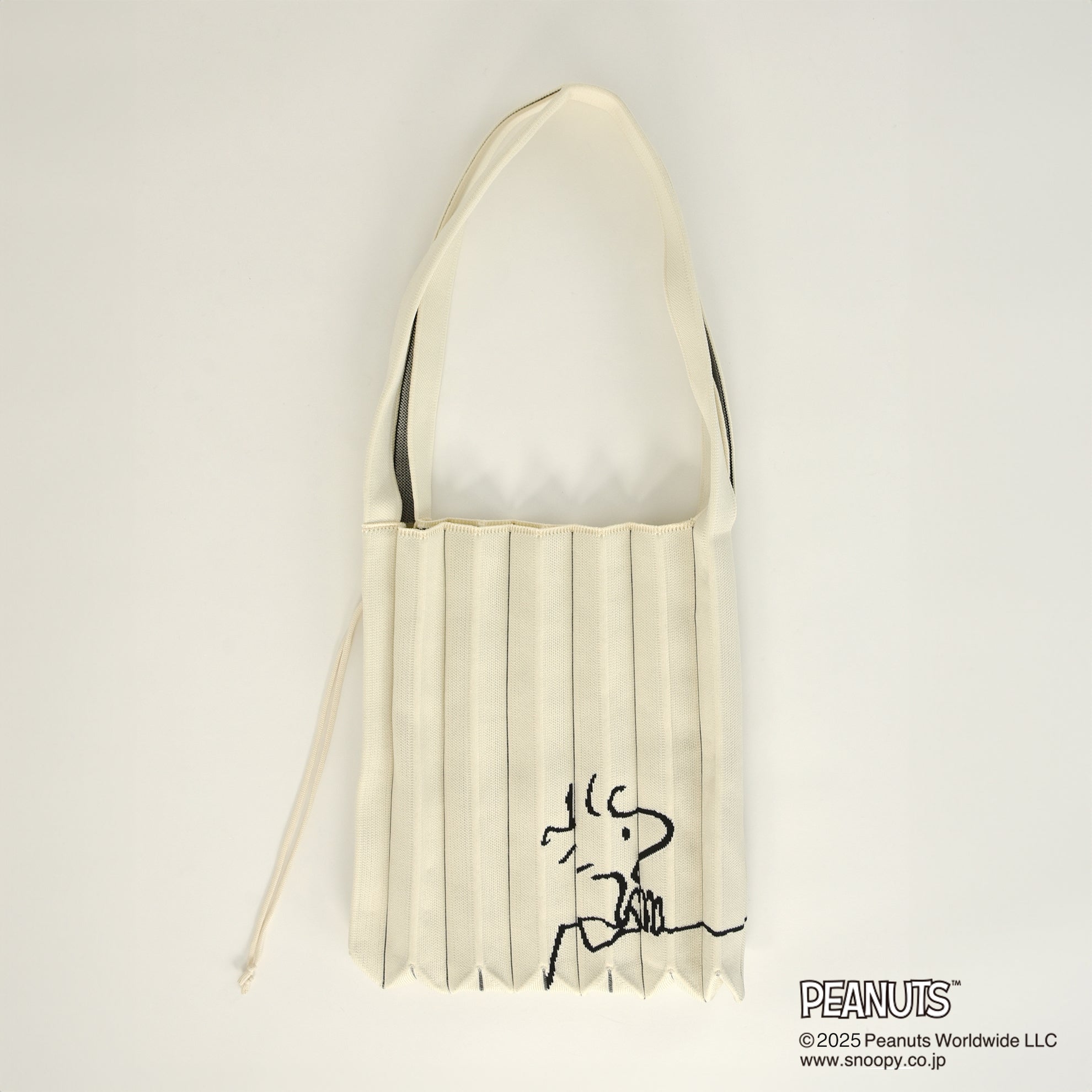 ラッキープリーツニット(M) スヌーピー&ウッドストック クリーム