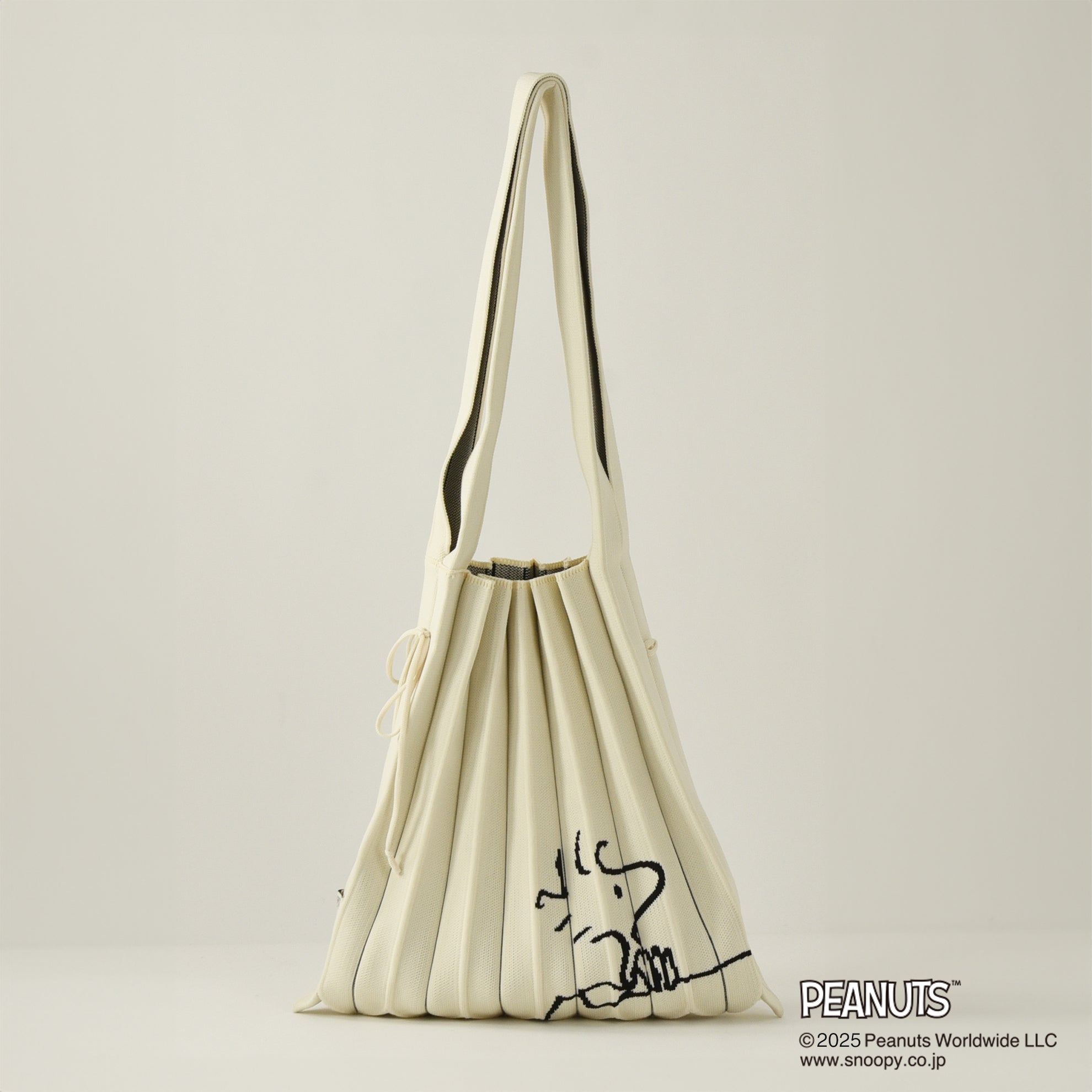 ラッキープリーツニット(M) スヌーピー&ウッドストック クリーム