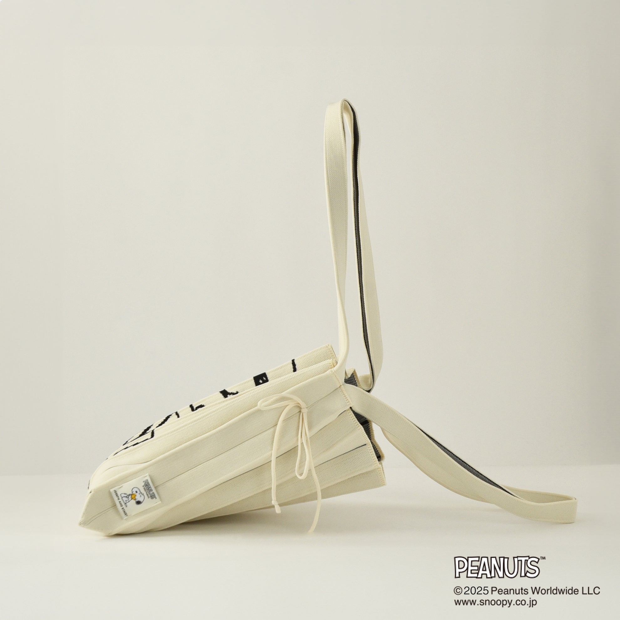 ラッキープリーツニット(M) スヌーピー&ウッドストック クリーム