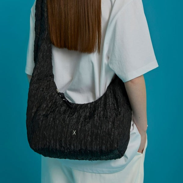 デイリーシャーリング クリンクルド<br>クロスボディバッグ