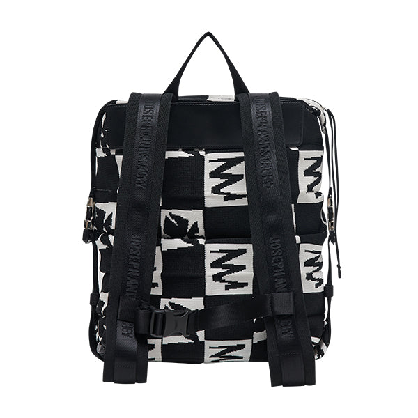 ラッキープリーツニット バックパック フューチャーフラワー (M) ブラックホワイト