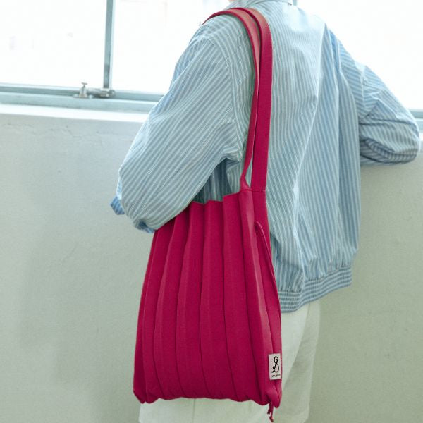 ラッキープリーツニット(M) ビバマジェンタ