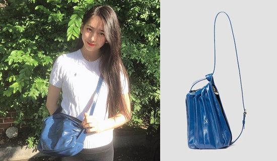【女優 パク・ミンハ】インスタグラム@minha_gwen_Lucky Pleats Pumpkin Bag Majolica Blue