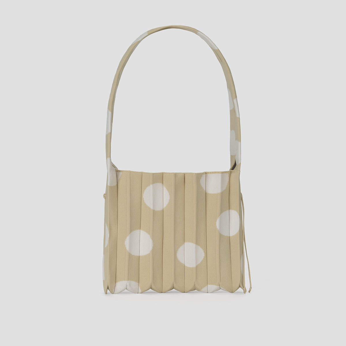 ラッキープリーツニット クロスボディ M ドット テンダーイエロー