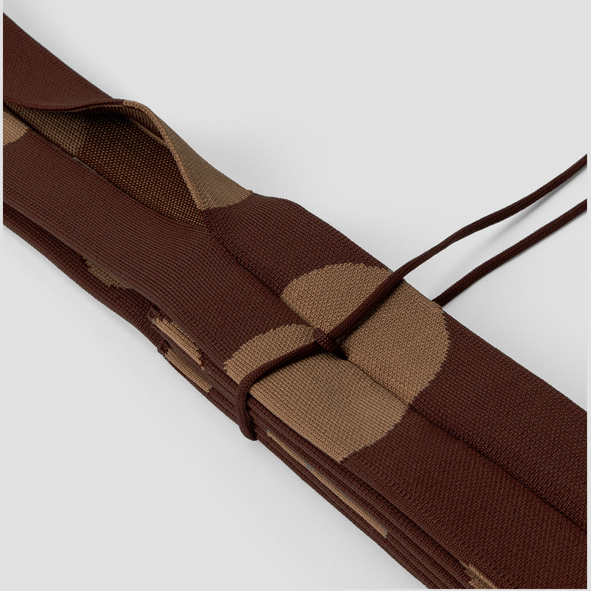 ラッキープリーツニット L ドット　エスプレッソ